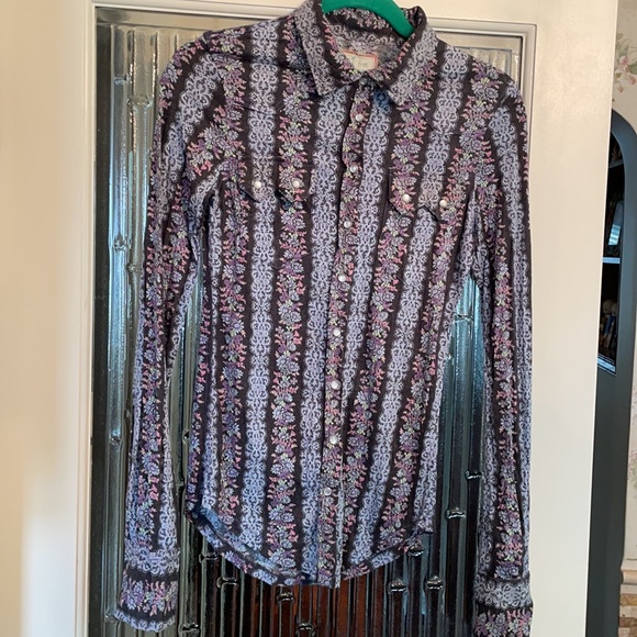 FREE PEOPLE COLLAR SNAP SHIRT SMALL NWT - Picture 6 of 6